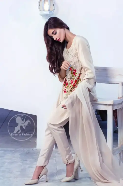 Off White Short Shirt - Cigarette Pants