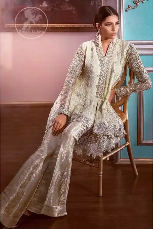 White Rock Front Open Back Trail