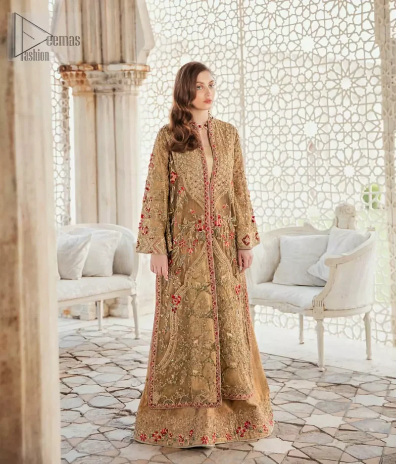 This elegant ensemble turns timeless piece into a chic fantasy. Perfect for this festive season with divine detailing of thread embroidery, color balance and well-crafted zardosi work. Furthermore it is elevated by vibrant floral motifs and red embellished slits. It comprises with self printed sharara ornamented with captivating embellished bottom. Style it up with matching organza dupatta with chann all over.