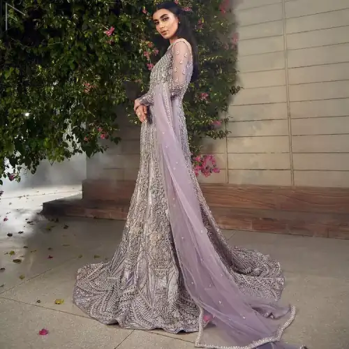 Light Purple Fish Train Gown – Dupatta