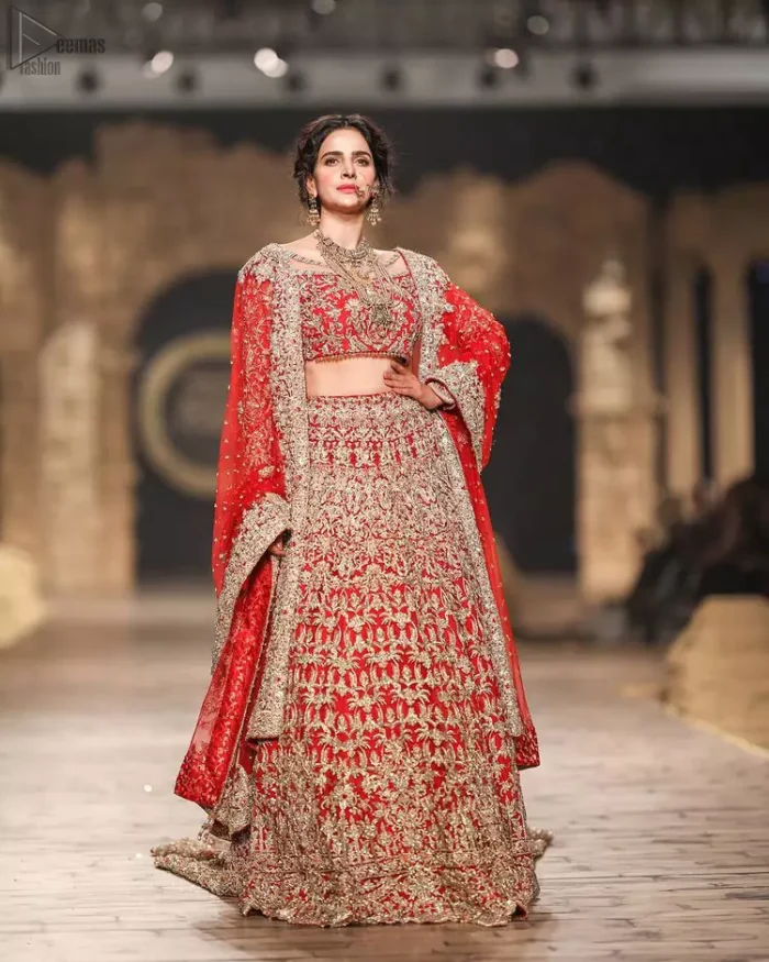 Red Lehenga Blouse – Dupatta