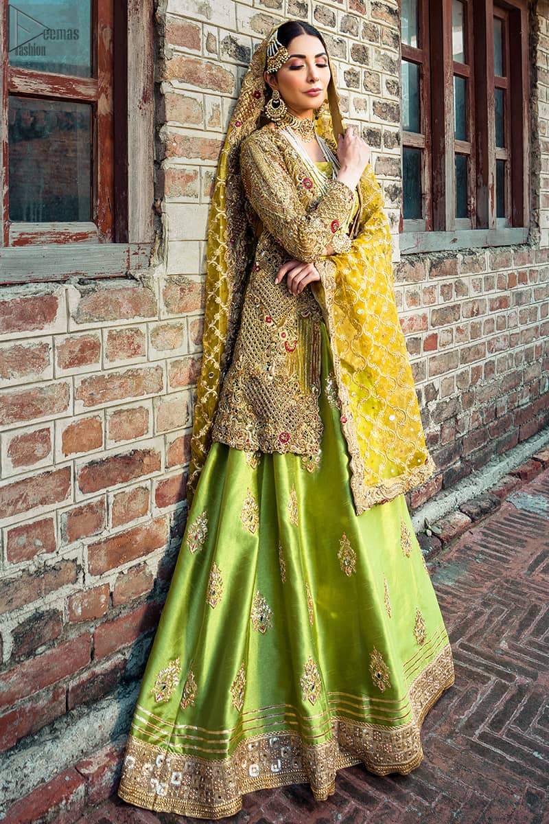 The traditional style of bridal wear always appears the most fascinating, but to enhance this fascination even further is a worthy choice. Bright Green Lehenga Blouse – Front Open Shirt