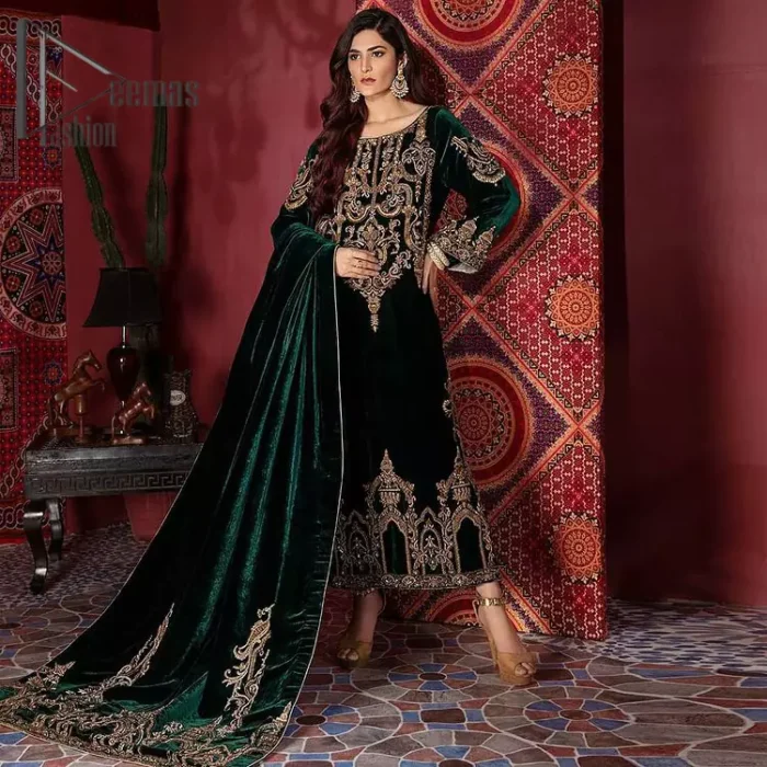 Create your own fantastic day with this bottle green velvet article that style serves for an elevated look. The shirt is flawless in bottle green colour with delicate antique golden work that includes kora, dabka & mukesh details that are artistically embellished to give a beautiful flow to the outfit.  Dupatta is like a shawl in velvet that blends both classical and contemporary trends that will make you swoon in it.