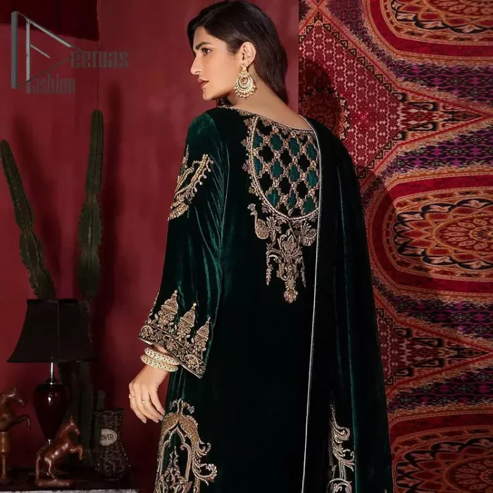 Create your own fantastic day with this bottle green velvet article that style serves for an elevated look. The shirt is flawless in bottle green colour with delicate antique golden work that includes kora, dabka & mukesh details that are artistically embellished to give a beautiful flow to the outfit.  Dupatta is like a shawl in velvet that blends both classical and contemporary trends that will make you swoon in it.