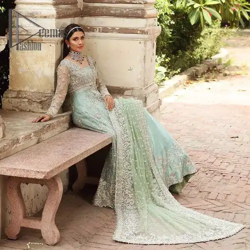 Stressed about your outfit on Walima?  Deemas Fashion will save your day. Make your moments more memorable with our ice