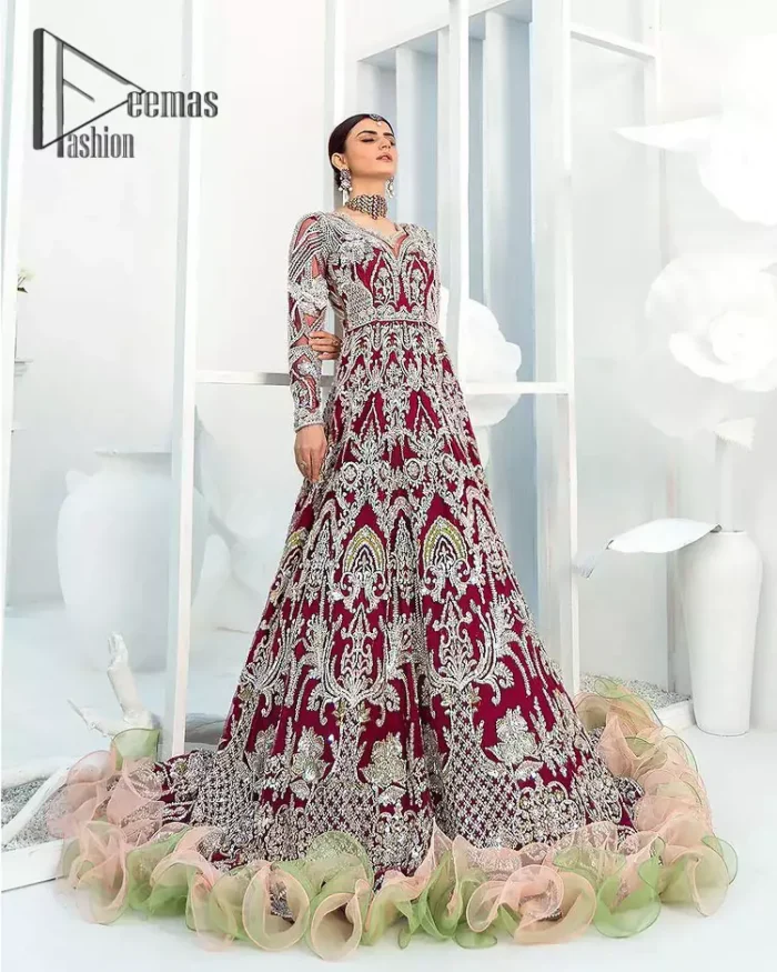 We're sure the majority of you women love slipping into "red outfits for weddings". So, Deemas Fashion presents undeniable vivacity and charming glam of red which makes a bride steal everyone's heart. This red full-sleeved maxi is made with pure organza and is adorned with silver embroidery that includes kora, dabka and tilla work. Moreover, the sweetheart neckline of the maxi is also giving a dazzling effect to this super outfit. Pair it up with a red dupatta that is embellished with four side borders and sequins spray all over that gives you a stylish and aesthetic look on your big day.