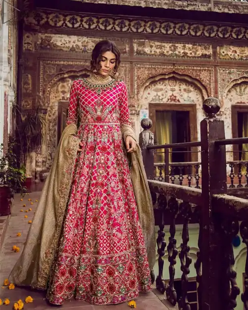 Feminine beauty needs delicate care, henceforth, Deemas Fashion introduces the most iconic bridal wears, enriched with exquisiteness at its rapture.