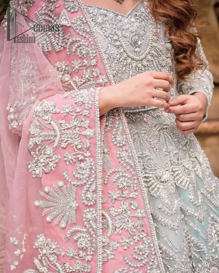 Need a quick fantastic pick for you Walima? So you're in the right place. DeemasFashion presents mint green heavy maxi that is delightfully ornamented with silver embroidery that includes kora, dabka, pearl and crystal work just to give you a lovely and pleasing look. In addition to this, the sweetheart neckline of the maxi is super stunning when comes to the combination of attractive full sleeves. It is coordinated with a pink dupatta that is embellished with four-sided beautiful embroidery just to steal your special one's heart on your walima day.