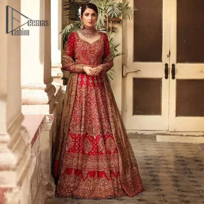 Dress up for your occasion, it's time to dance on your big day. Give a fresh twist to your wedding Big day outfits with this eye-catching red article. Reveal your day with the red heavy blouse that is attractively adorned with golden embroidery which includes tilla, dabka, kora work so that you can embezzle everyone's attraction. In addition to this, the sweetheart neckline of the blouse is just soothing when comes with full sleeves. The blouse is coordinated with a red lehenga that is heavily embellished with marvellous embroidery to give you a queen look. Complete this outfit with a golden dupatta which enhanced the beauty of the outfit.