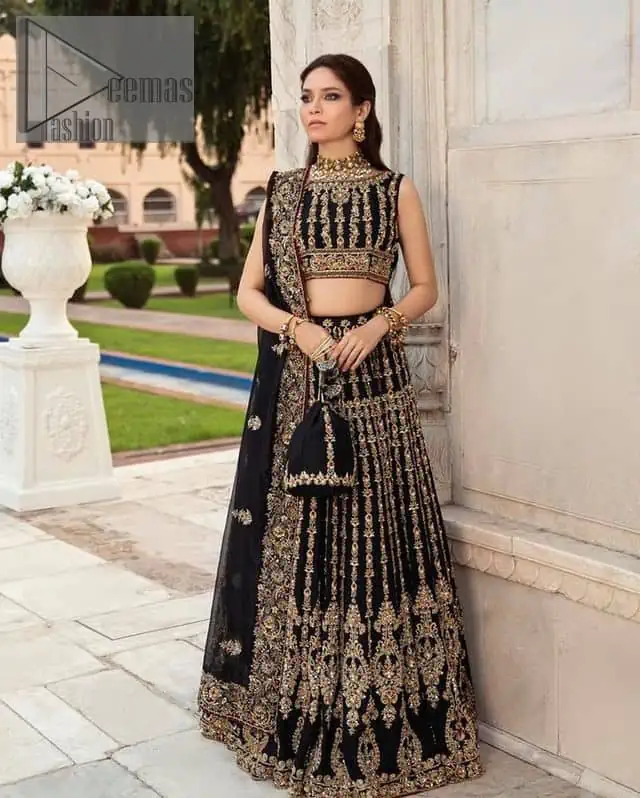 Black is the second way to show romanticness. This black article is attractively rendered with golden embroidery in which details