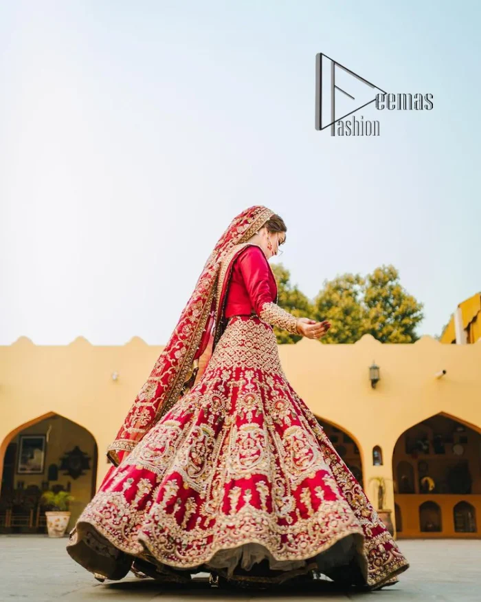 There is a shade of deep red for every bride. This Pakistani reception article begins with a deep red blouse which is simple but handsome and attractive. The blouse has boat shape neckline and full sleeves. The border of the sleeves is beautifully embellished with light golden embroidery. Furthermore, the Pakistani reception article also includes a fit and flare lehenga having heavy embroidery in light golden colour to make your day more romantic. Complete this Pakistani reception article with a deep red dupatta which is adorned with a four-sided border to give you a flavour shade of a Pakistani bride.