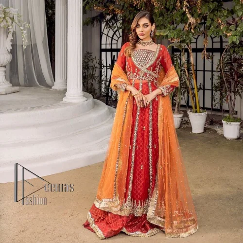 There is a shade of red in every mehndi wear. So, DeemasFashion presents this mehndi wear in the red shade