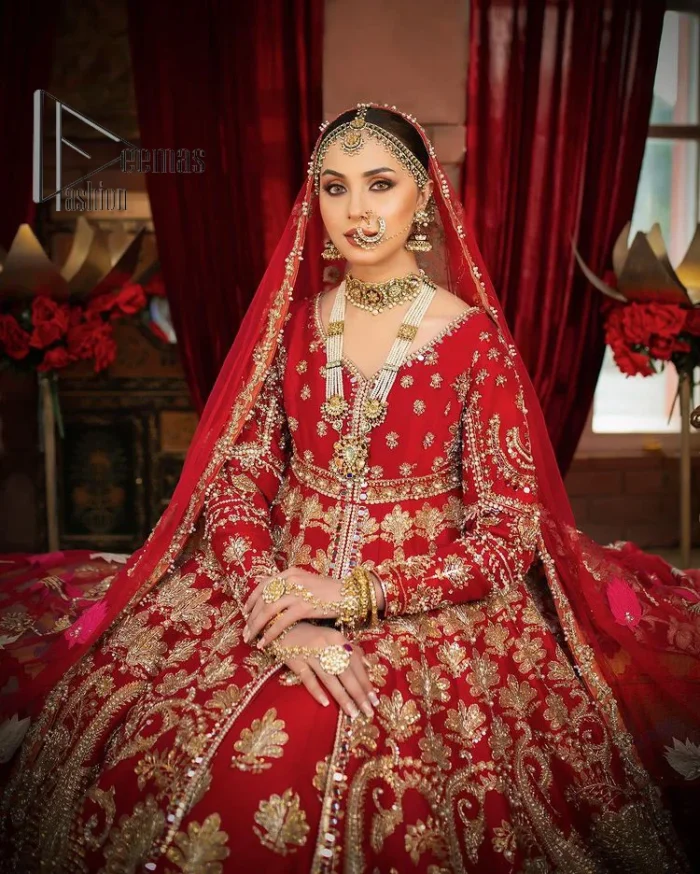 Red is the colour of love. Beating hearts and hungry lips. Red is always associated with Pakistani reception wear. Go ahead with a red front open maxi which is actively adorned with light golden embroidery and enhanced with tilla, kora, dabka and zardozi. Furthermore, the Pakistani reception wear is highlighted with V shape neckline and full sleeves to embrace the night of the event. The Pakistani reception wear is coordinated with a lehenga in the same colour which border is embellished with floral motifs. Complete this article with a dupatta in contrast to blue or red which is embellished with heavy embroidery as well to balance the artilcle.