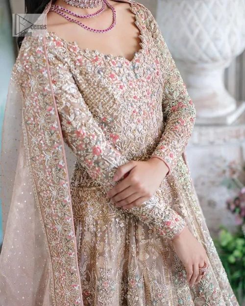 Make your Nikah look pop with the unique pieces from DeemasFashion. This pishwas is hand-embellished with multiple colour embroidery and