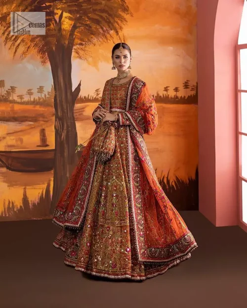 Blissful rust! This ensemble is the epitome of grace. DeemasFashion presents this beautiful mehndi outfit in rust colour to make