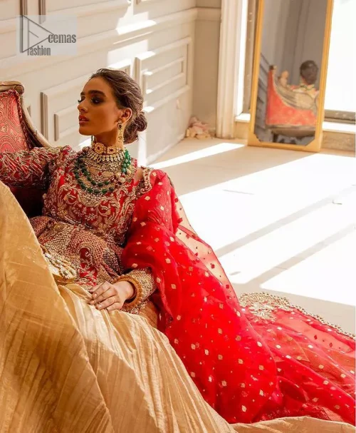 The magic of luxurious romantic outfits at your reception, giving out love and letting it come in. The Beautiful bright