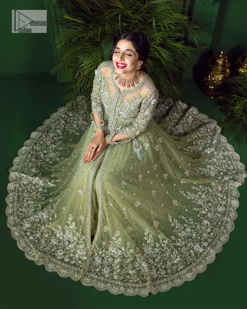 Experience the joy of a wedding in dreamy ensembles. Bringing old-world charm into your festive ensembles, it is a front