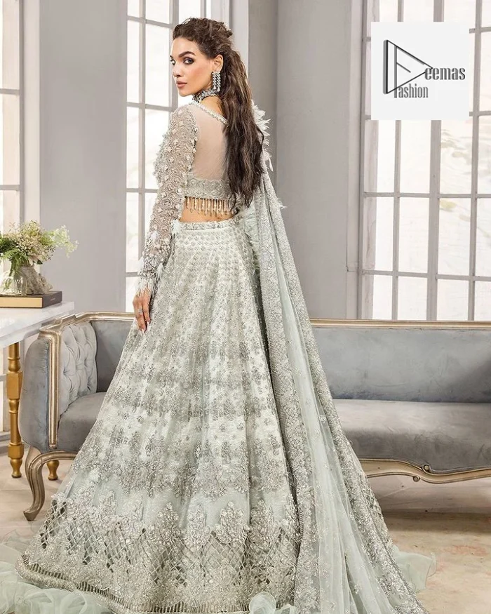 Available with a flared lehenga, this ensemble seamlessly blends tradition with contemporary style.