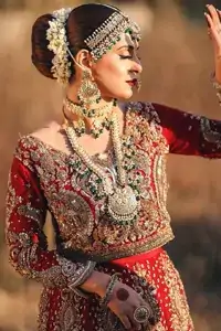 The Red Blouse Flared Lehenga Scalloped Dupatta exudes a timeless, fairytale-like elegance perfect for your reception or first day.