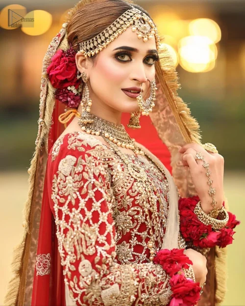 Ensuring you radiate beauty and confidence on your special day. The dress comes with a single dupatta, another dupatta will