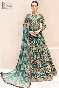 Embrace ethereal elegance with the Teal Maxi Inner Lehenga Dupatta, perfect for your Walima or second-day celebration. This enchanting ensemble features a lush teal green hue, adorned with intricate golden embroidery and shimmering gota work that brings a touch of opulence to your look.